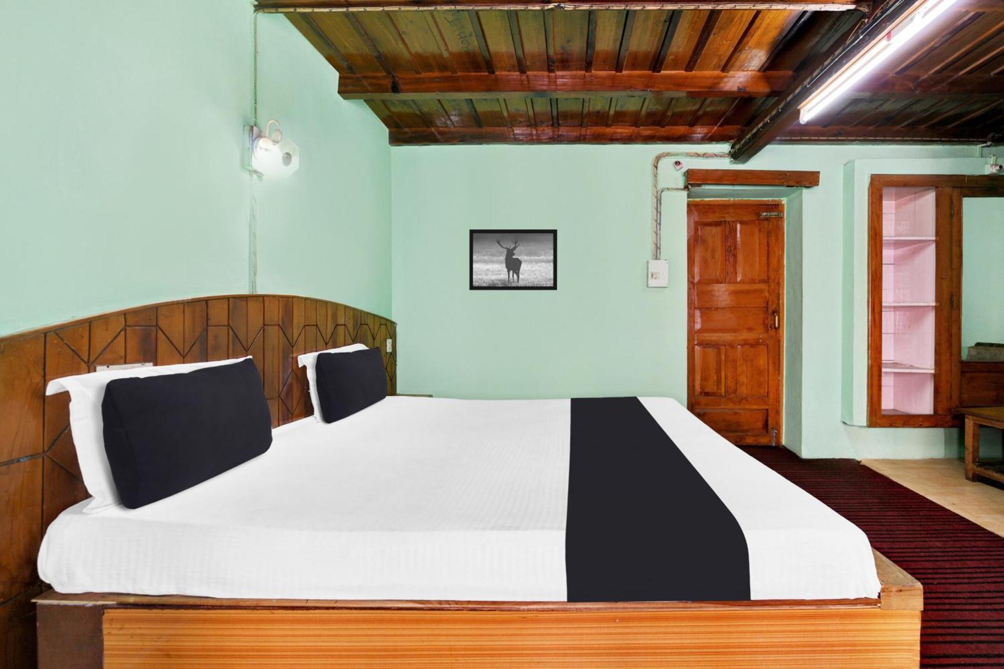 Hotel O Chaman Manāli Kültér fotó