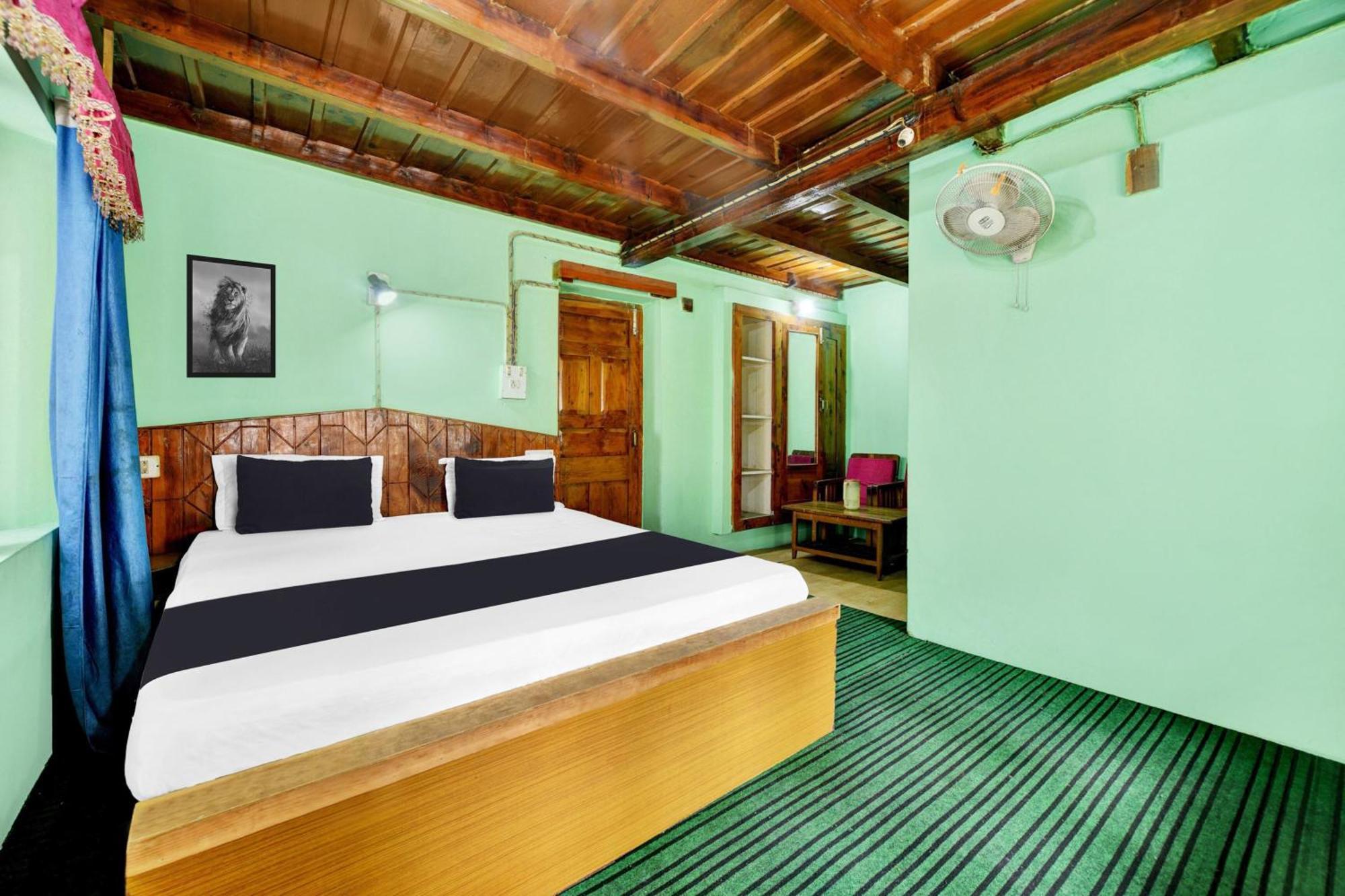 Hotel O Chaman Manāli Kültér fotó